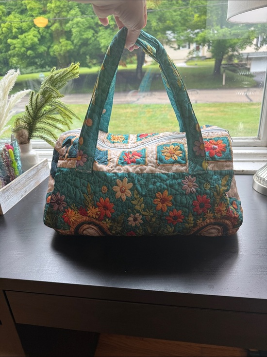 aster june Handbags - Quilted Floral Shoulder Bag in Teal